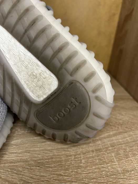 Adidași Adidas Yeezy Boost 350 – mărimea 44