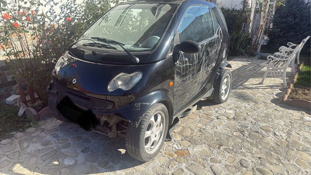 vând sau schimb smart fortwo 0.8cdi