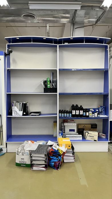 Продам два стеллажа