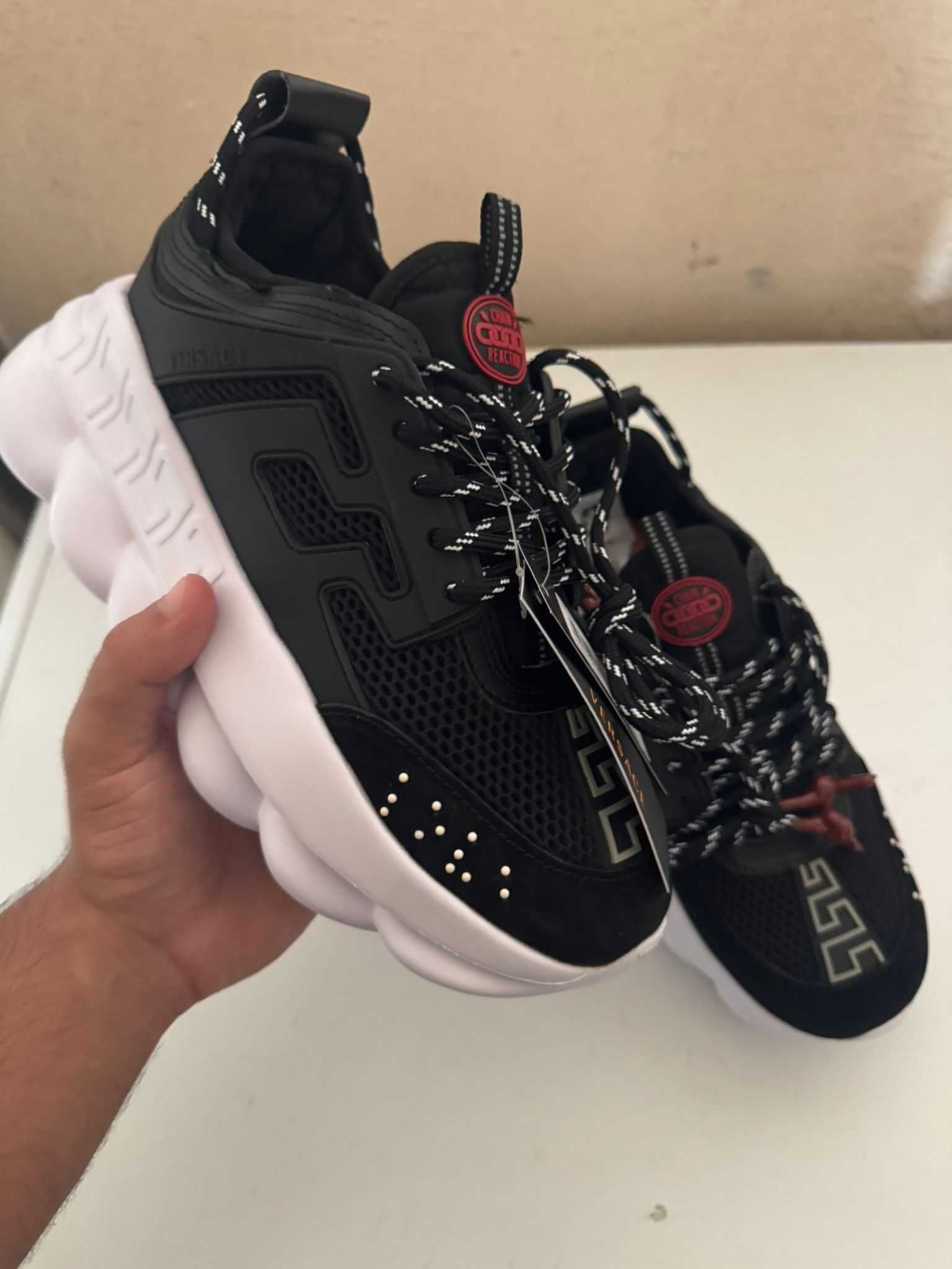 Versace Chain Reaction - Black&White 40-44