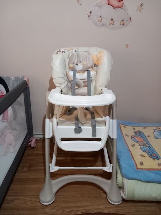 Scaun de masa pentru copii