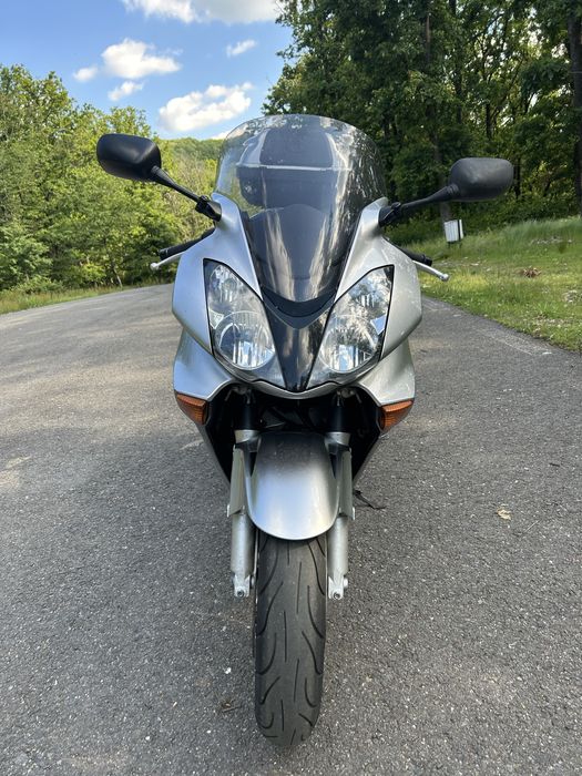 Honda VFR800vtec