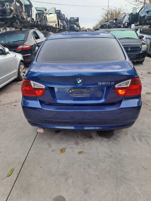 Dezmembrez BMW E90 2.0 D an 2007 cod motor M47