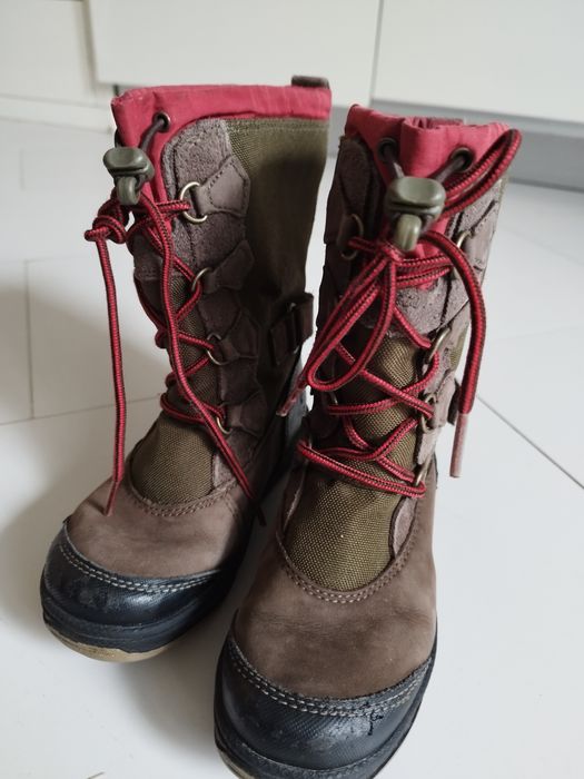 Ботуши Timberland 27 номер и Еверест 25 номер