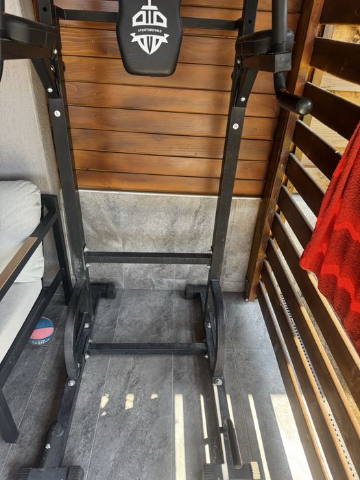 Aparat fitness multifunctional