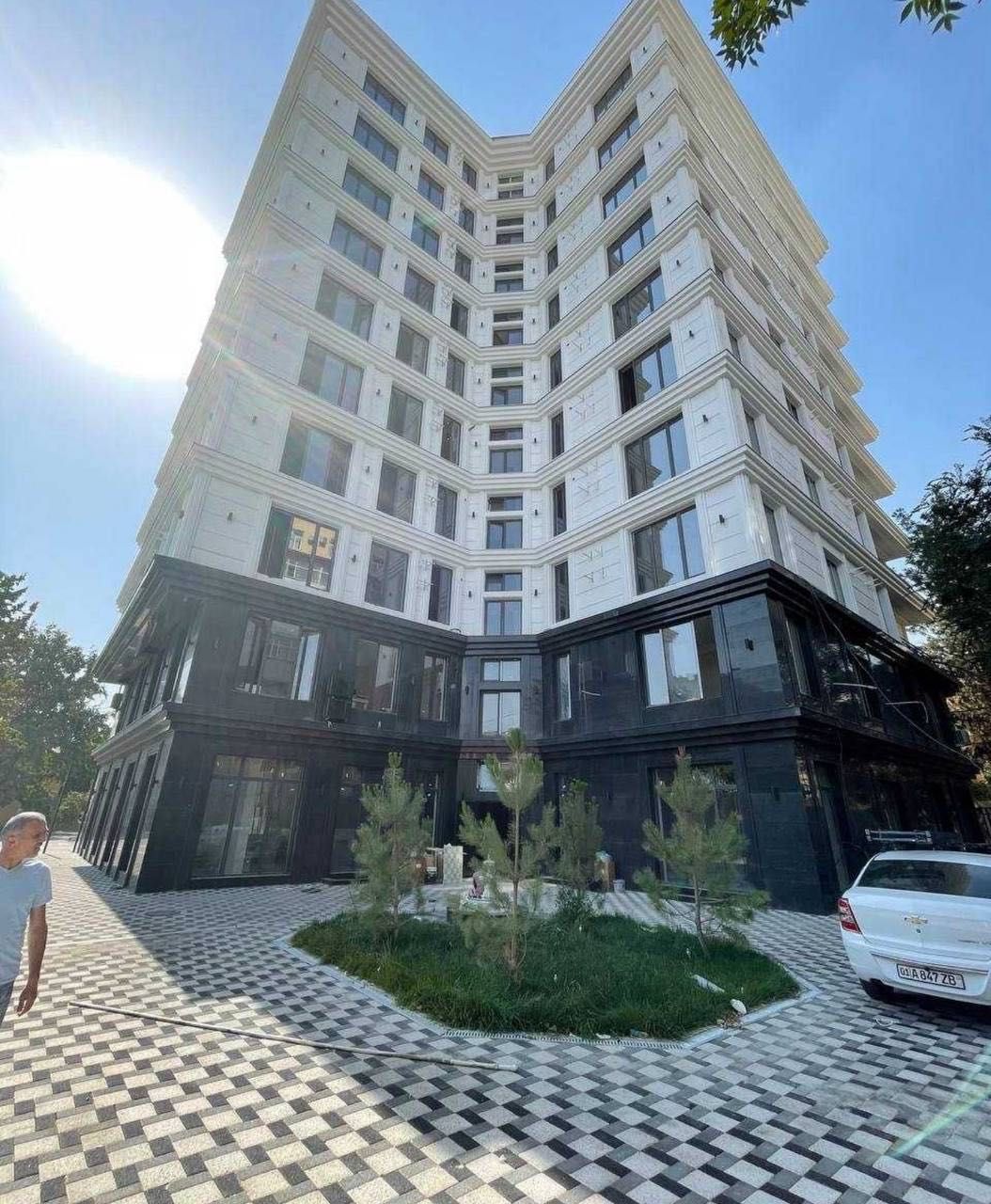 Sayram Tower Продается 2 комнатная коробка ул.Сайрам метро БИЙ