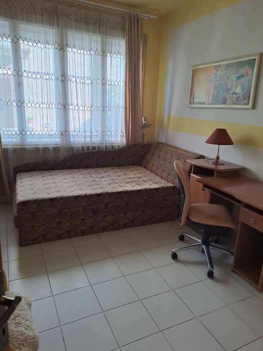 Дава се под наем Етаж от къща в Пловдив, Каменица 2 - 120 кв.м за 613 € - Снимка #2