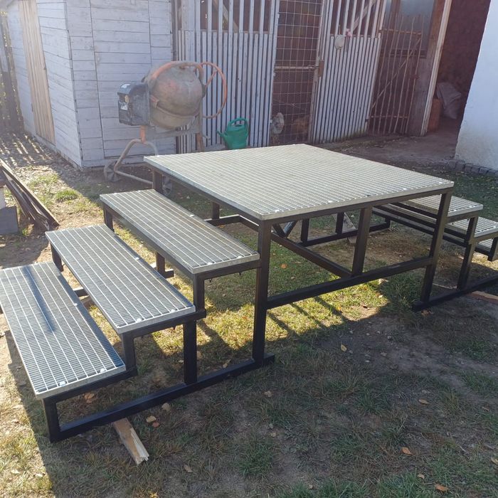 Scari galvanizate-calitate premium