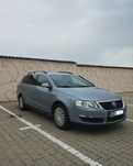 Proprietar,euro 5,motor 2.0 TDI,140 CP,VW Passat B6, Întreținut