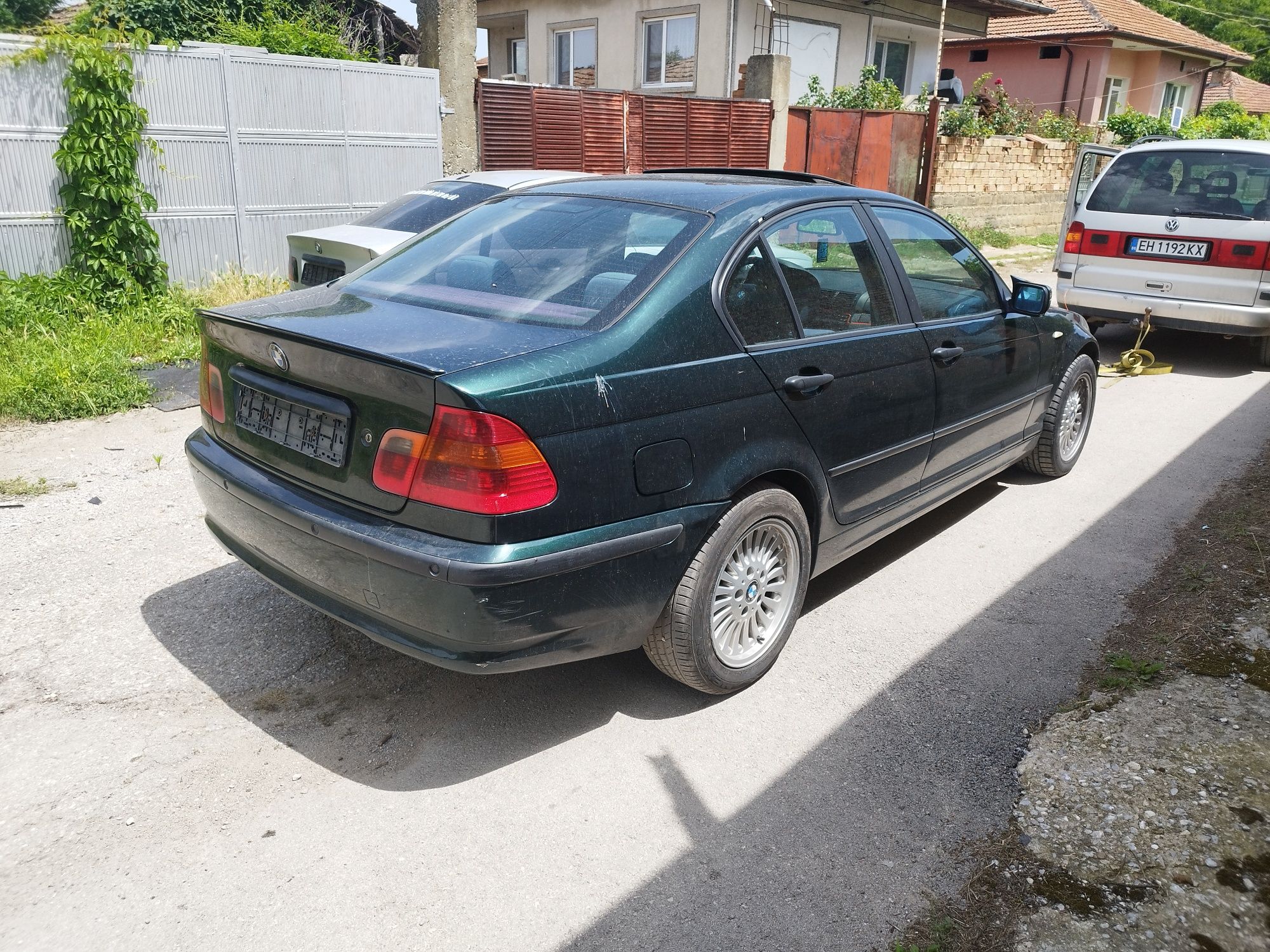 Продавам BMW E46 2.0 150 дизел На части