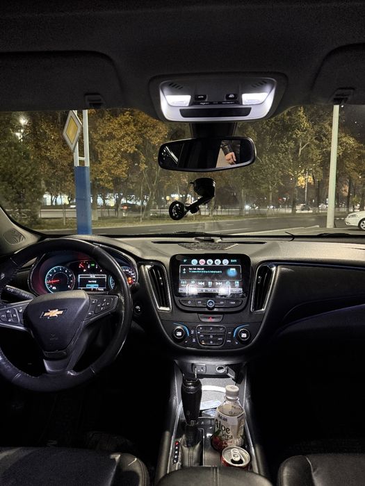 Malibu 2.4 atmasferniy 
Kraska toza (o'ng tomonda eshikda ozgina qiril