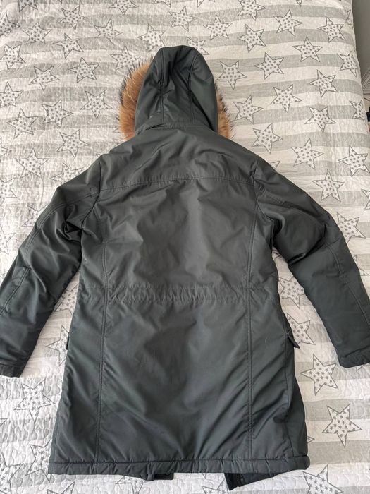Продам зимнюю куртку