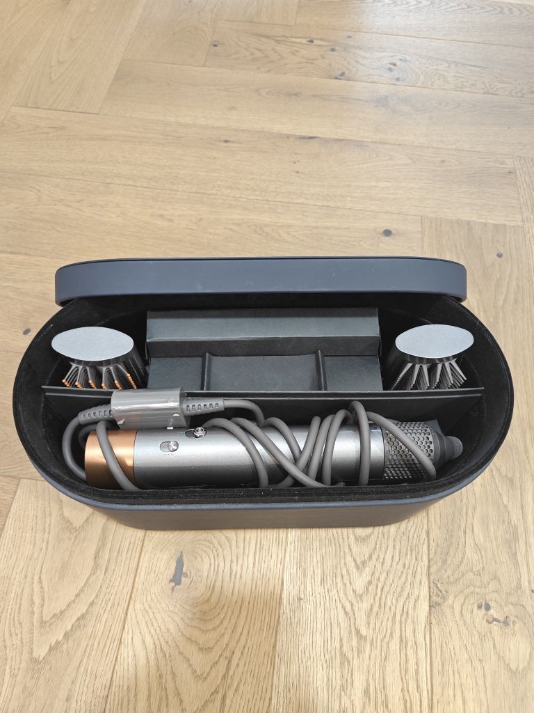 Dyson airwrap complete long