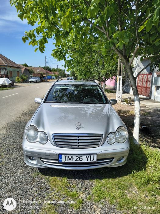 Mercedes c220cdi an 2006 si 150cp!
