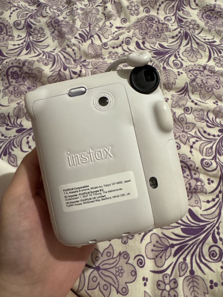 Продается Instax mini 12