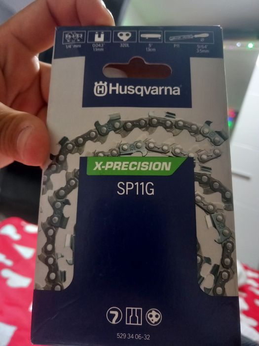 Lant de mini fierastrau de la husqvarna  100 de bucati