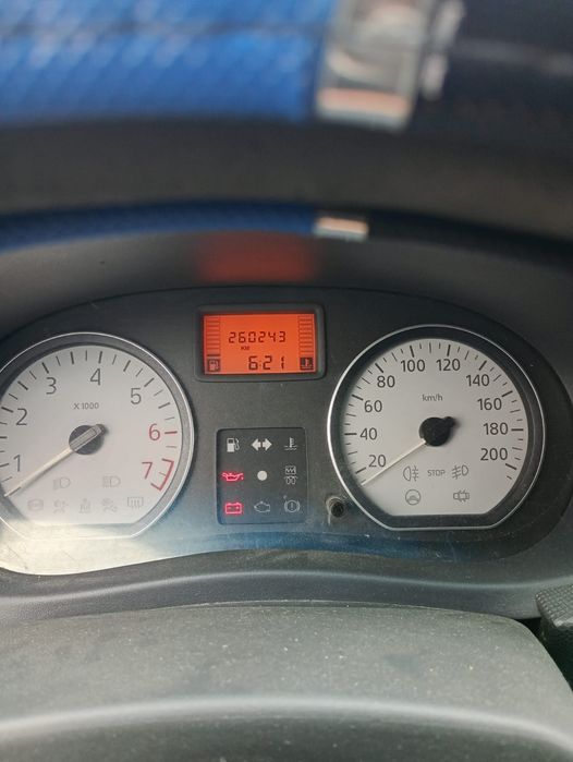 Vând Logan 1.4 benzina +GPL