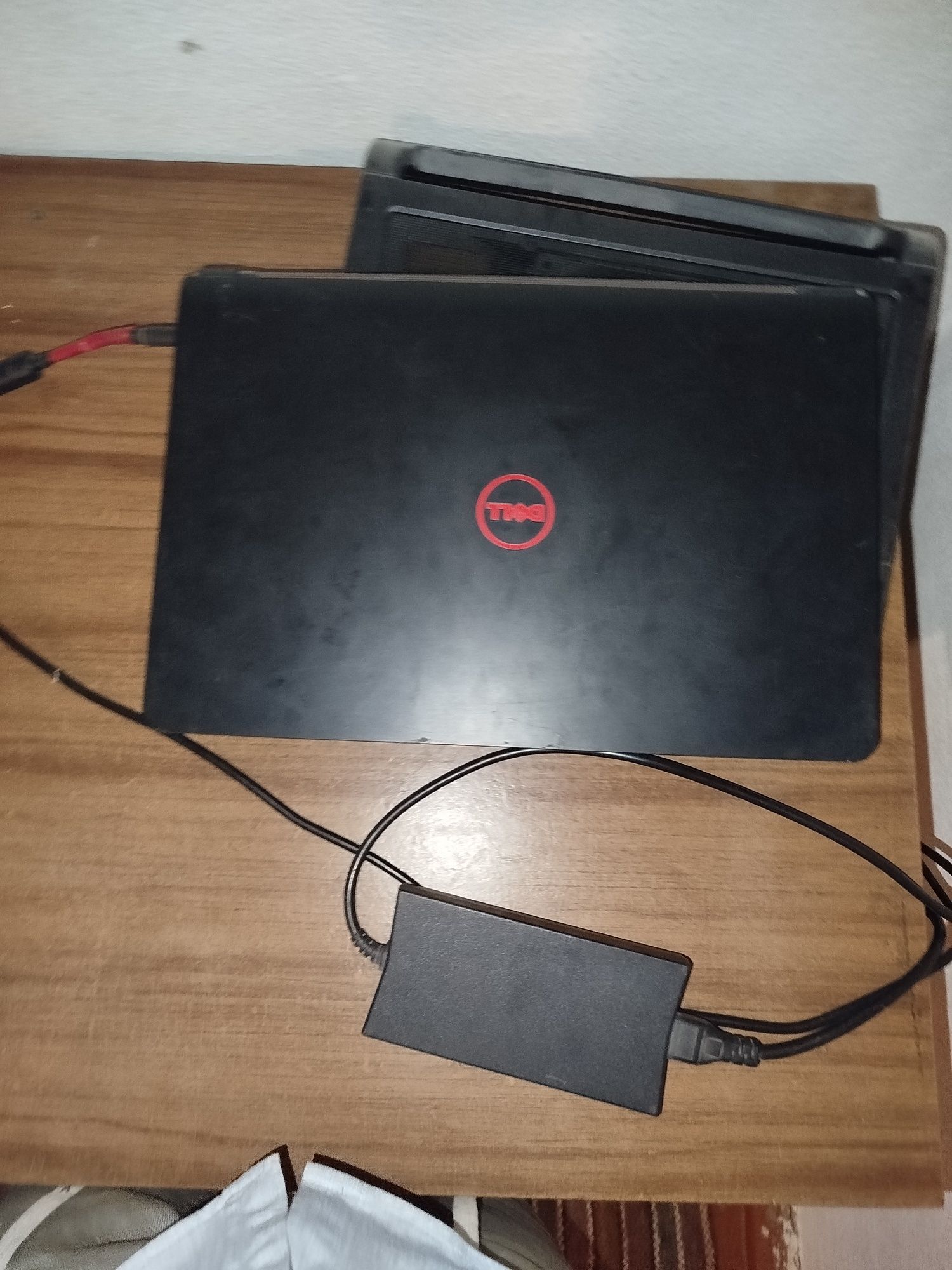 Dell inspiron Core I5 6300 HQ sotiladi