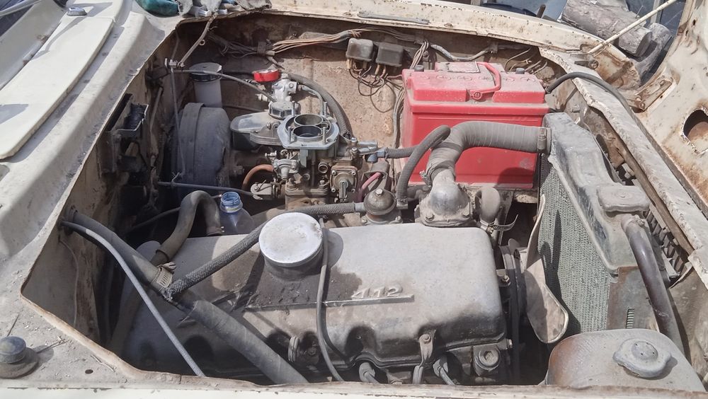 Продам машину Москвич 412.