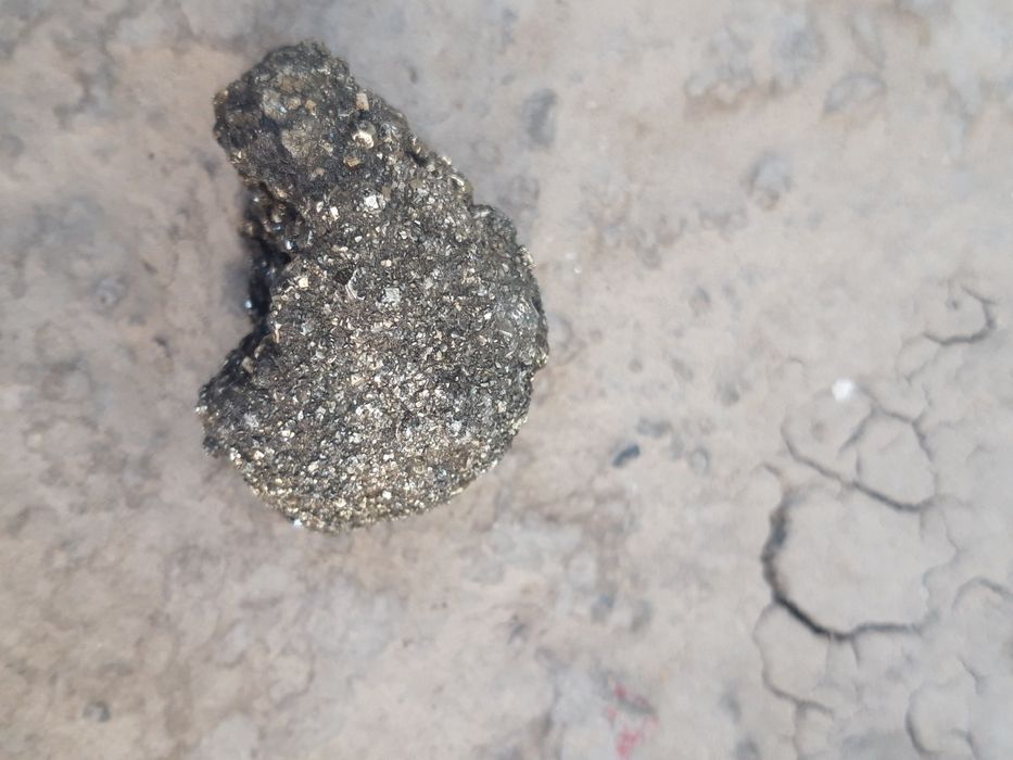 Qanaqadir Kristall tosh