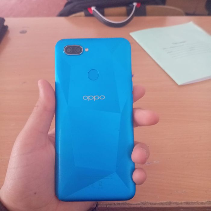 Продам Оппо а 12