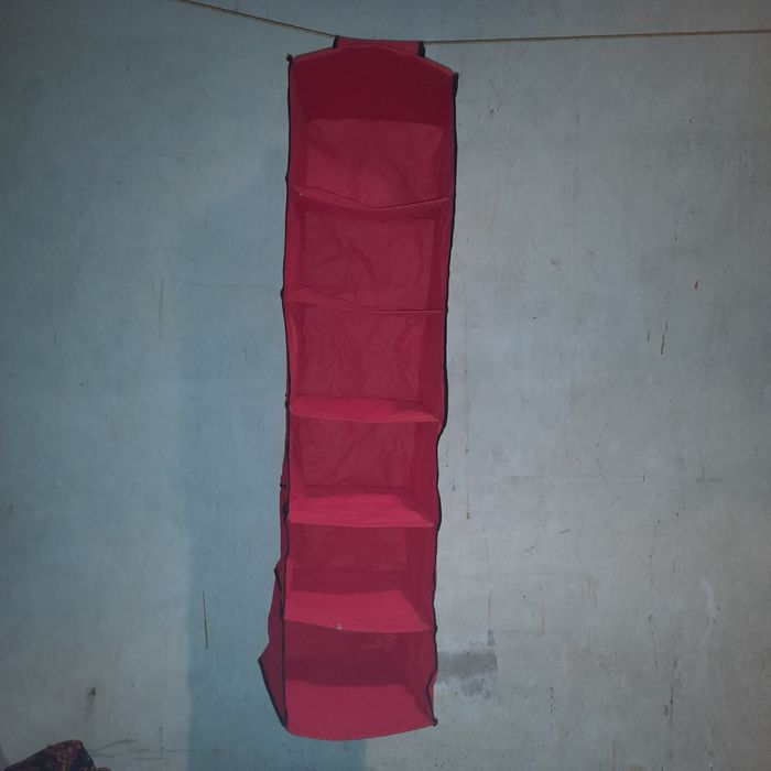 Продаёться навесной 6-ти секционныи тканевый.