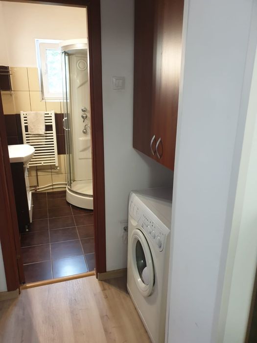 Apartament 2 camere Podul Ros