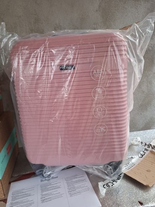 Vând troler de doamna