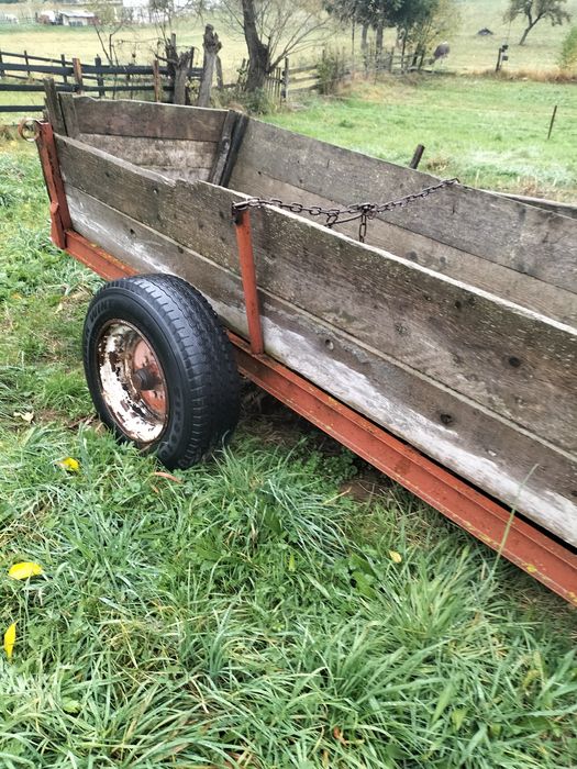 Vind remorca tractor