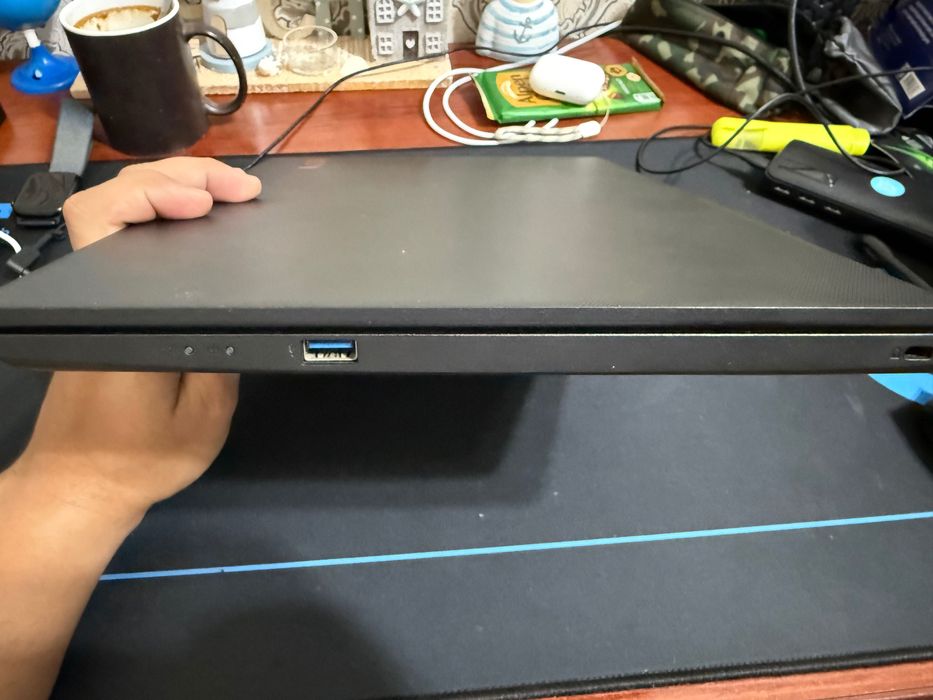 Acer TravelMate P215-53 ultrabook / noutbook
