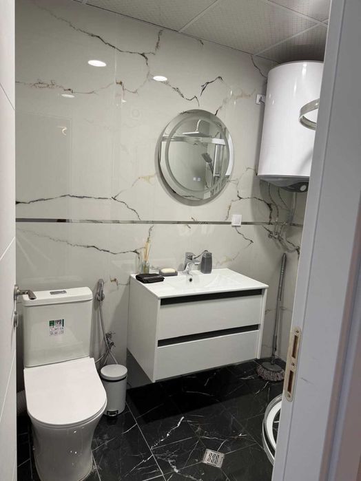 Продава се Тристаен апартамент в Пловдив, Съдийски - 118 кв.м за 1695 €/кв.м - Снимка #7