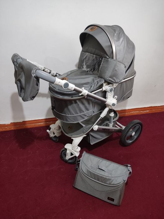 Коляска для новорожденных