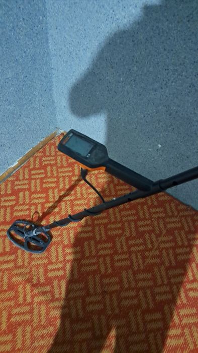 Metal detector quest x5