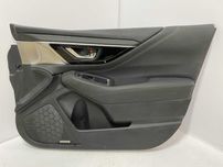 Дверная карта обшивки двери передняя правая на Subaru Outback 20-22