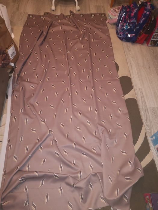 2 perdele draperii black out, stare f buna