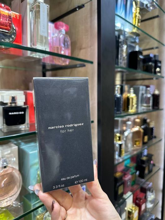 Ами #Парфюм 
87лв/43.46 €