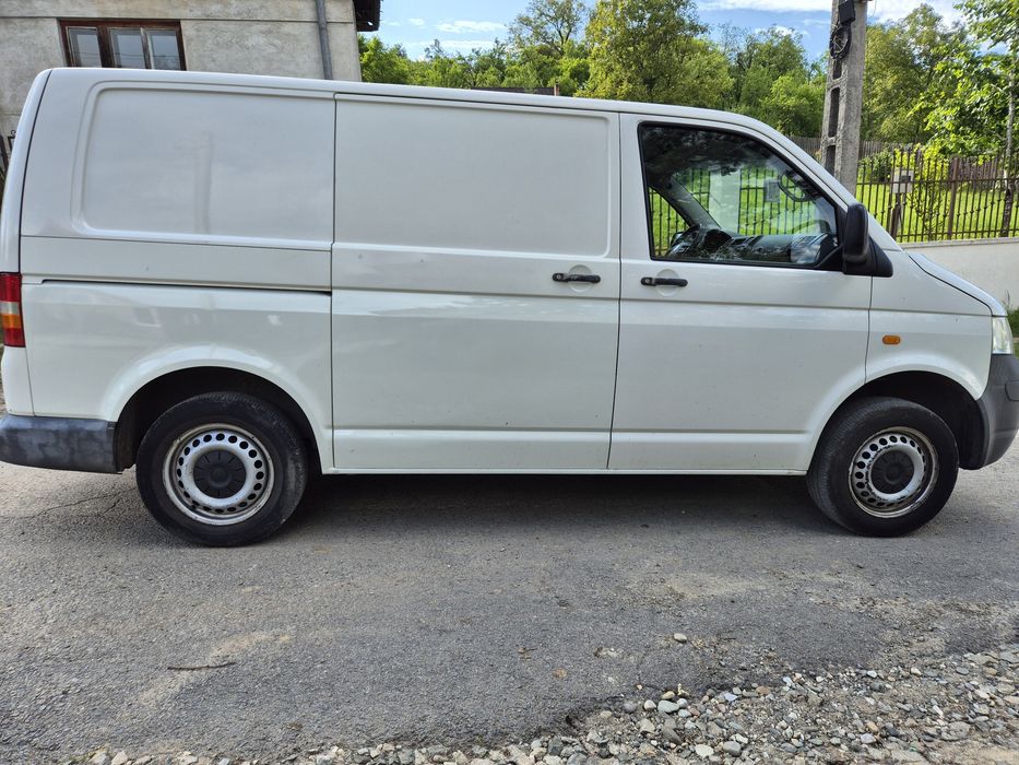 Vând Volkswagen Transporter 1.9TDI