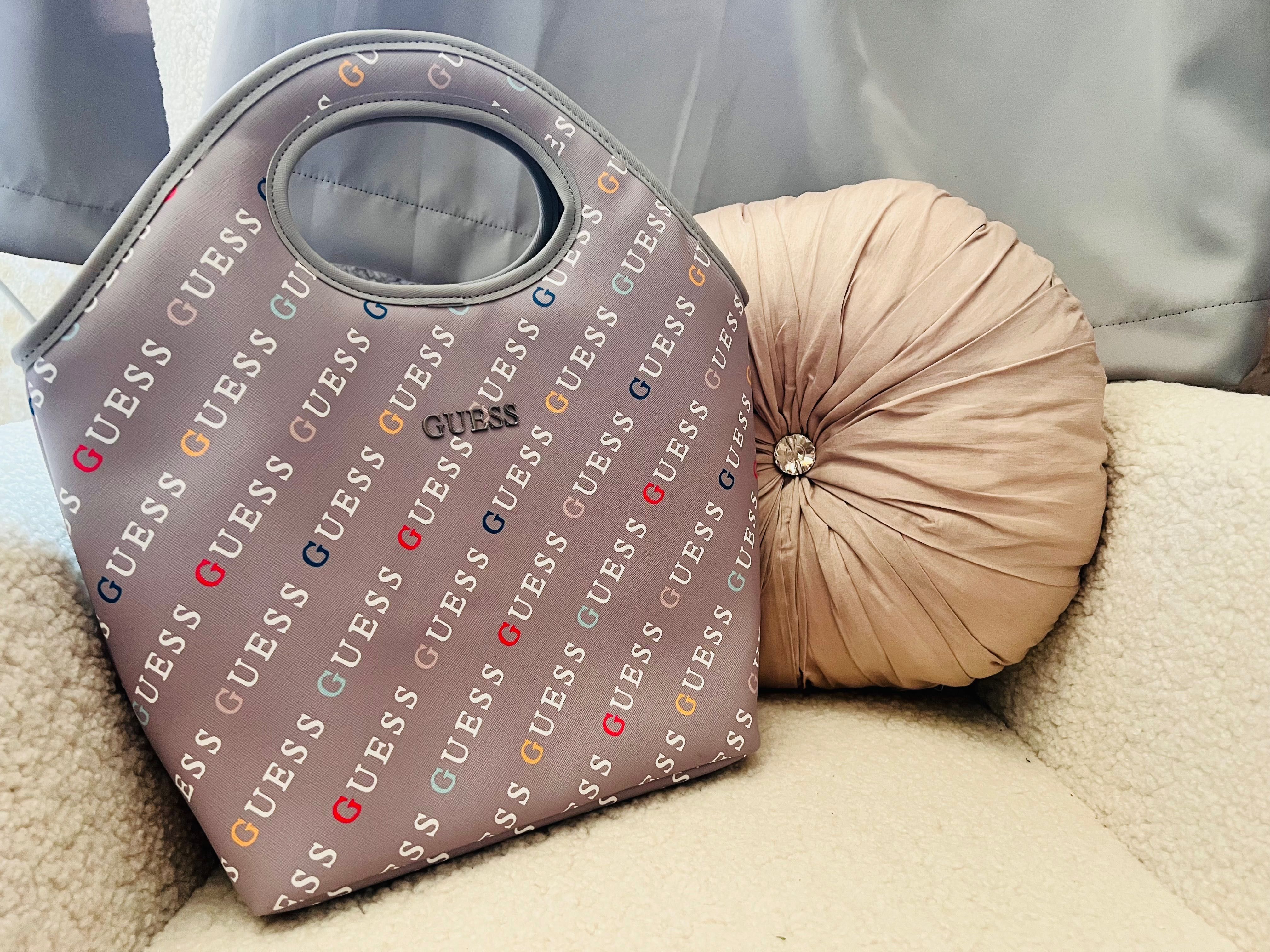 Термо чанта Guess