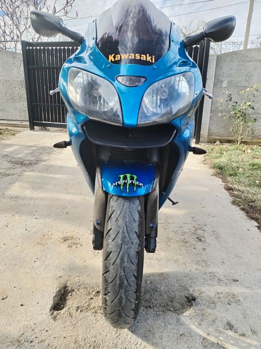 Se vinde Kawasaki  ninja zx600jj