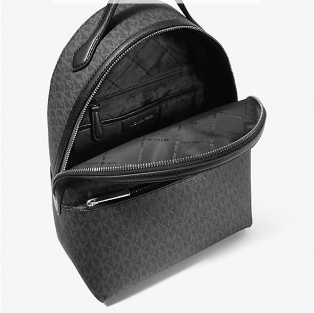 Рюкзак Michael Kors
