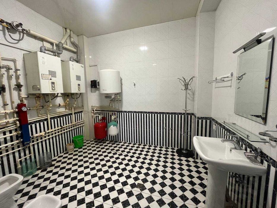 [SM] Сдаётся 2-этажное коммерческое помещение — 500 м² на Сафийской