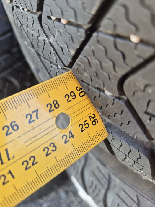 Mercedes Benz оригинални AMG джанти + зимни гуми Pirelli 225/45/18