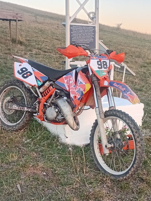 Vând ktm exc 125 2t