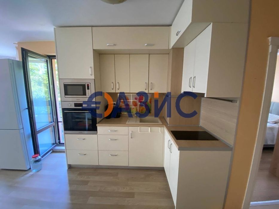 Тристаен апартамент с 2 спални, 2 етаж, "Рич 2", България, Равда, 86