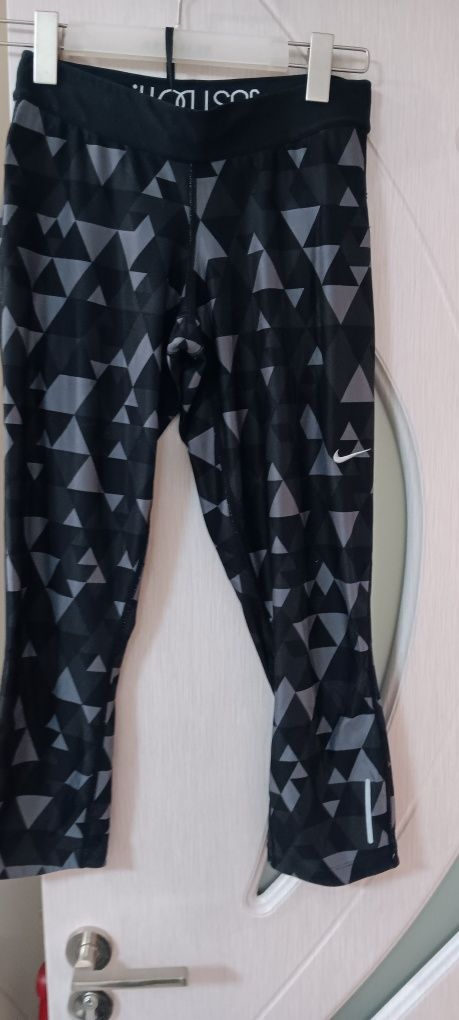 Nike спортни клинове