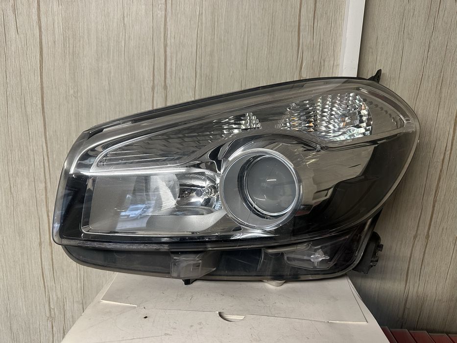 Фар ляв Xenon за Нисан Кашкай 2010-2014г.!