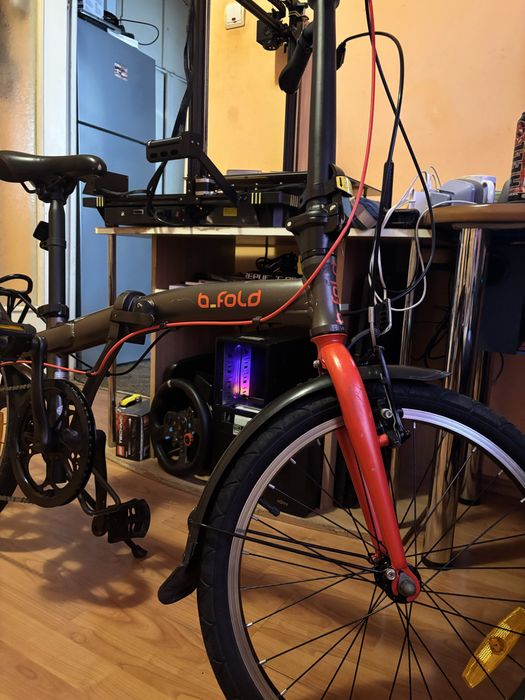 Vand/ Schimb Bicicleta B-FOLD (Stare Foarte Buna )