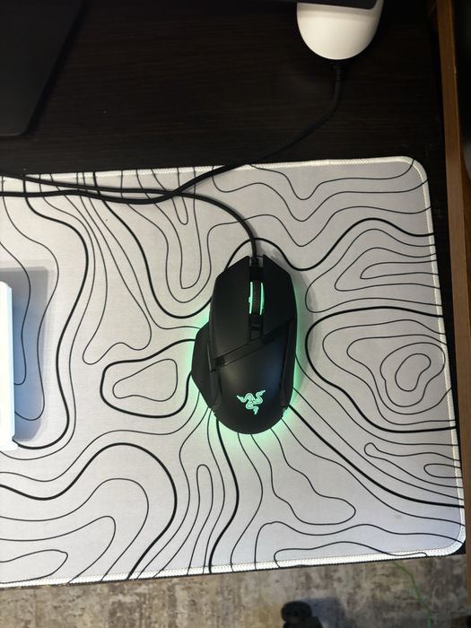 Vand mouse Razer Basilik V3