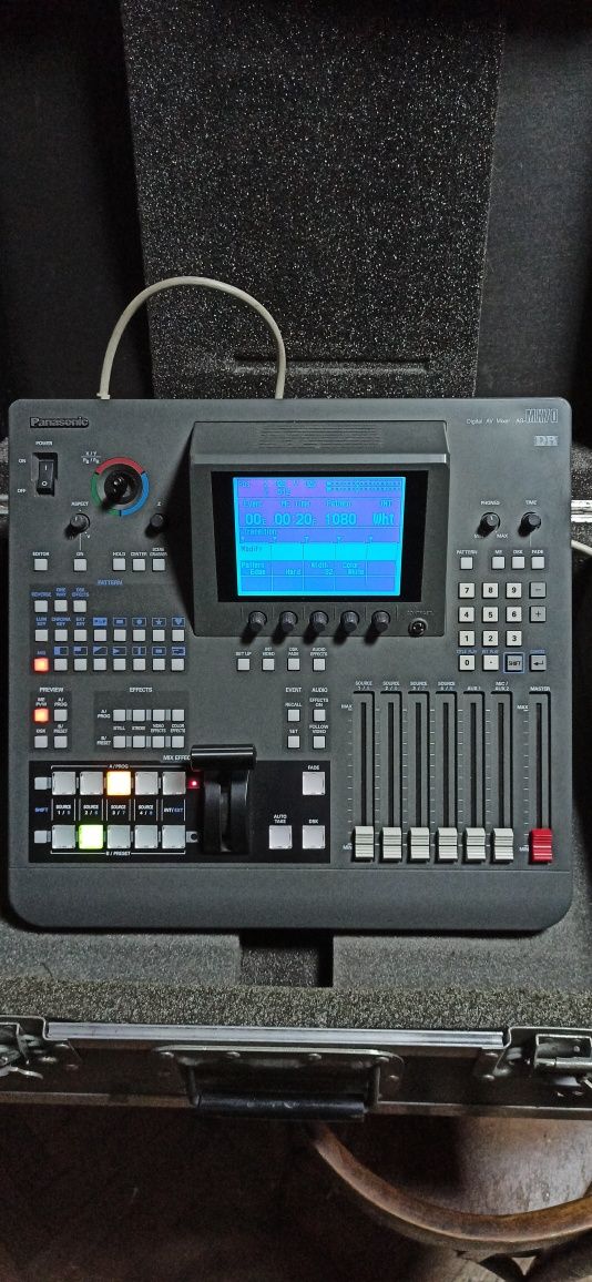 Mixer video audio Panasonic AG-MX70
