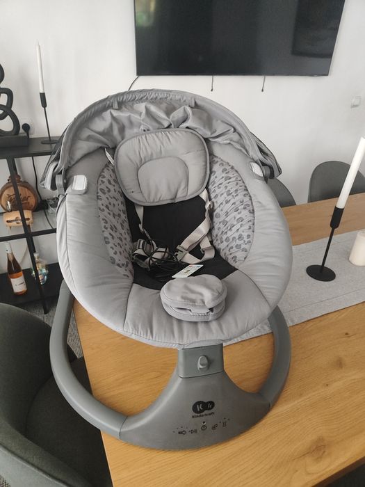 Електрическа люлка-шезлонг KinderKraft New LUMI